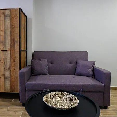 Stylish Urban Haven Apartment Kalamata